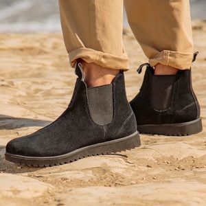 NWOT REEF Otis Chelsea Boot